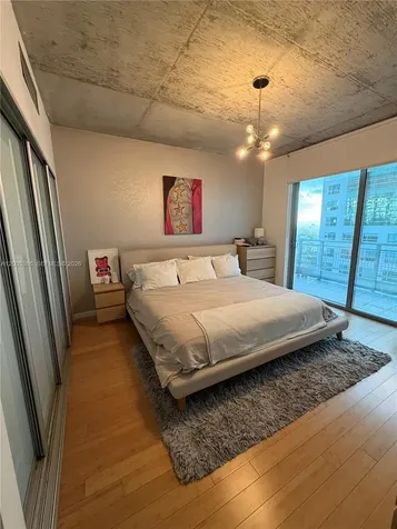 690 SW 1st Court Miami FL 33130
