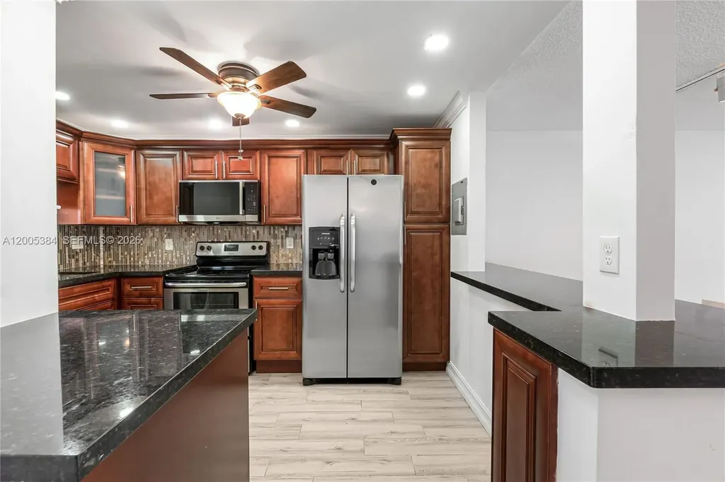 711 S Hollybrook Drive Pembroke Pines FL 33025