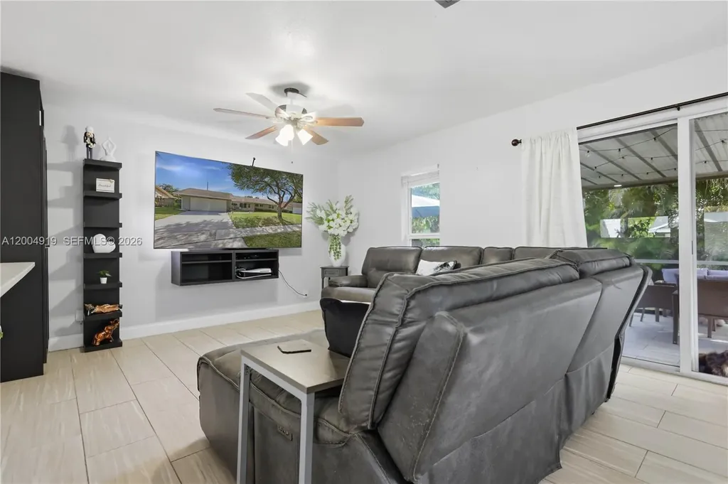 1200 Rowayton Circle Wellington FL 33414