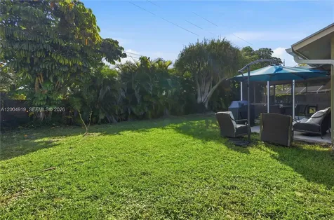 1200 Rowayton Circle Wellington FL 33414