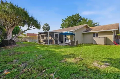 1200 Rowayton Circle Wellington FL 33414