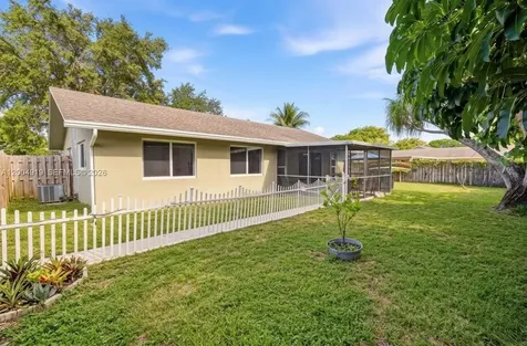 1200 Rowayton Circle Wellington FL 33414