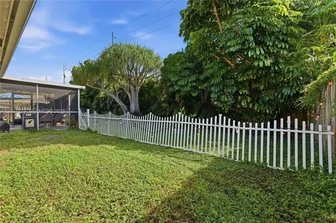 1200 Rowayton Circle Wellington FL 33414