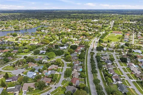 1200 Rowayton Circle Wellington FL 33414