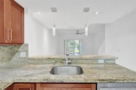 5388 Jubilee Way Margate FL 33063