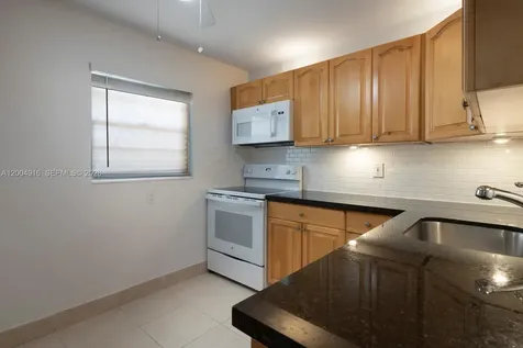 7747 SW 86th Street Miami FL 33143