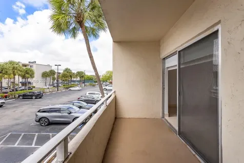 7747 SW 86th Street Miami FL 33143