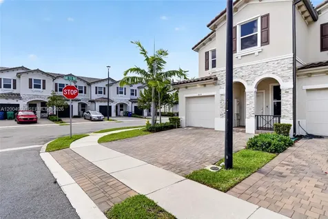 5555 NW 27th Street Lauderhill FL 33312