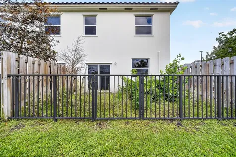 5555 NW 27th Street Lauderhill FL 33312