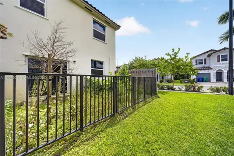 5555 NW 27th Street Lauderhill FL 33312