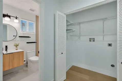 9928 SW 218th Terrace Cutler Bay FL 33190
