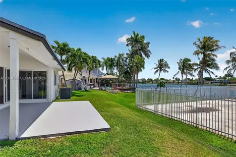9928 SW 218th Terrace Cutler Bay FL 33190