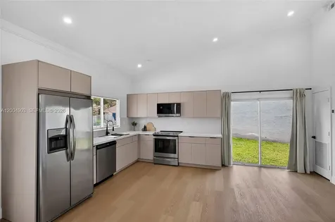 9928 SW 218th Terrace Cutler Bay FL 33190