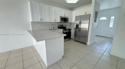 9465 SW 77th Court Miami FL 33156