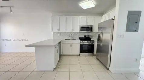 9465 SW 77th Court Miami FL 33156