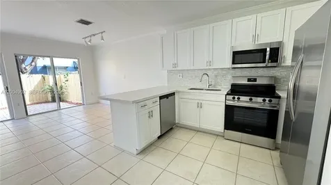 9465 SW 77th Court Miami FL 33156