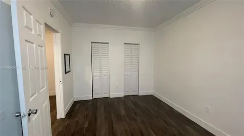1043 NW 2nd Street Miami FL 33128