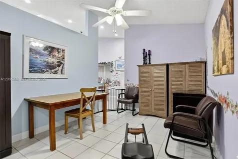 7891 NW 90th Avenue Tamarac FL 33321