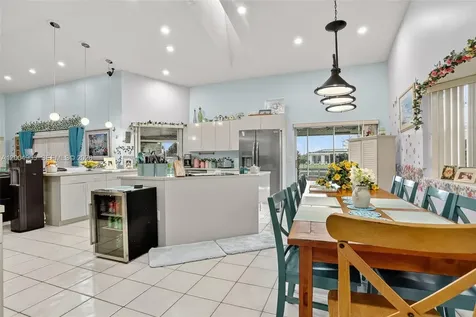 7891 NW 90th Avenue Tamarac FL 33321