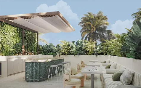 260 Collins Avenue Miami Beach FL 33139