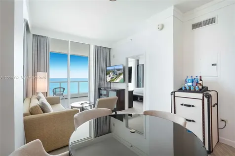 4391 Collins Avenue Miami Beach FL 33140