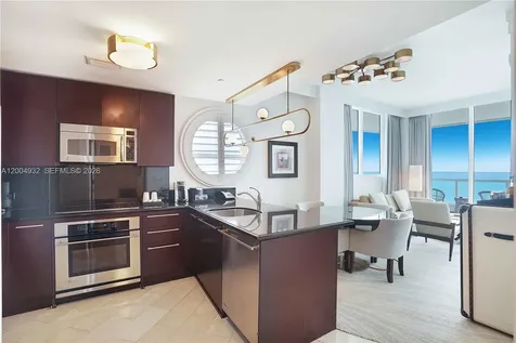 4391 Collins Avenue Miami Beach FL 33140