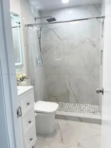 340 S Oakridge S Deerfield Beach FL 33442