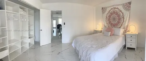 340 S Oakridge S Deerfield Beach FL 33442