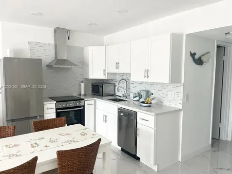 340 S Oakridge S Deerfield Beach FL 33442