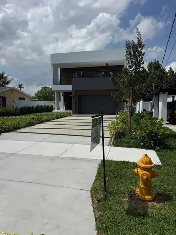 6449 SW 28th Street Miami FL 33155