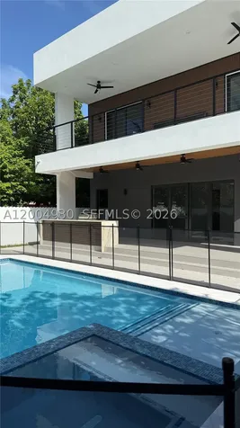 6449 SW 28th Street Miami FL 33155