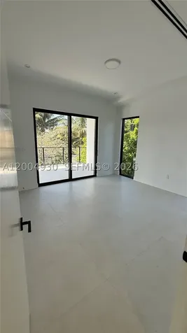 6449 SW 28th Street Miami FL 33155