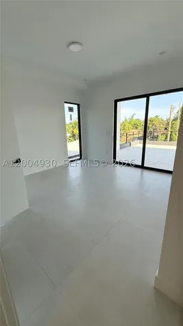6449 SW 28th Street Miami FL 33155