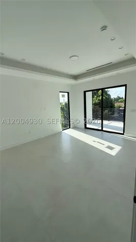 6449 SW 28th Street Miami FL 33155