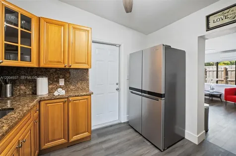 13840 NW 5th Court North Miami FL 33168