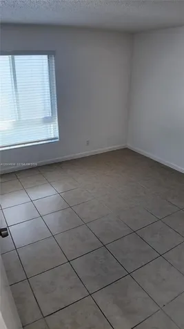 11140 SW 196th Street Cutler Bay FL 33157