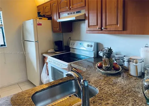 10633 NW 10th Street Pembroke Pines FL 33026