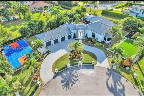 11400 NW 7th Street Plantation FL 33325