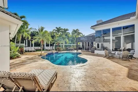 11400 NW 7th Street Plantation FL 33325