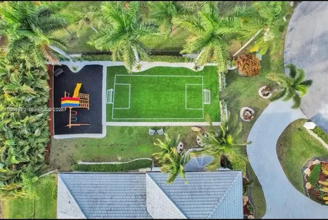 11400 NW 7th Street Plantation FL 33325