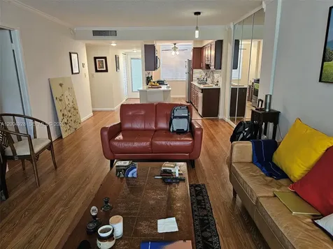 2998 NW 48th Terrace Lauderdale Lakes FL 33313