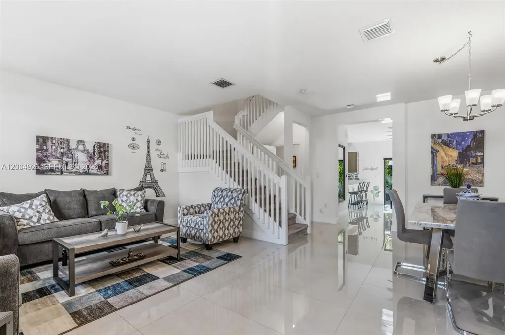 10964 W 32nd Lane Hialeah FL 33018