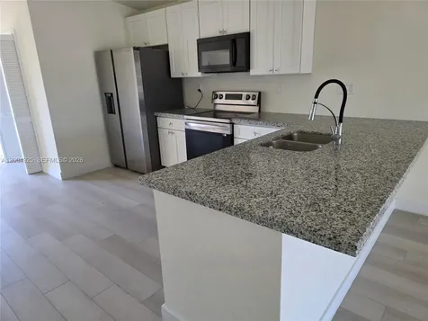 2913 SW 34th Street Lehigh Acres FL 33976