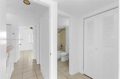 5580 W 26th Court Hialeah FL 33016
