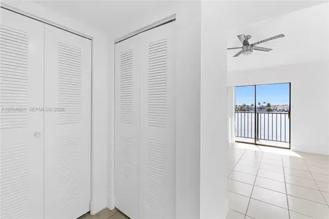 5580 W 26th Court Hialeah FL 33016