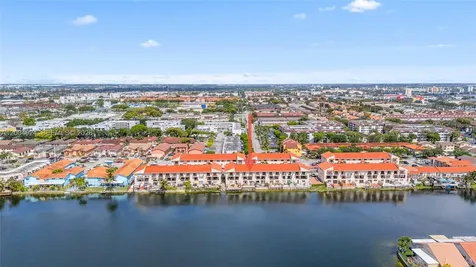 5580 W 26th Court Hialeah FL 33016