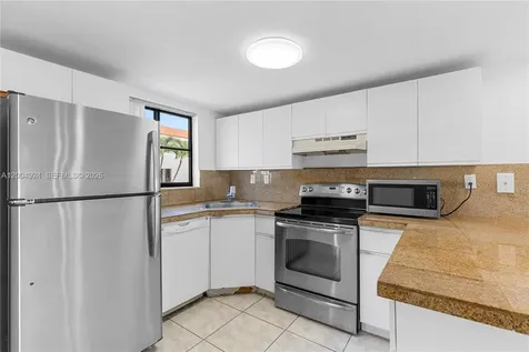5580 W 26th Court Hialeah FL 33016