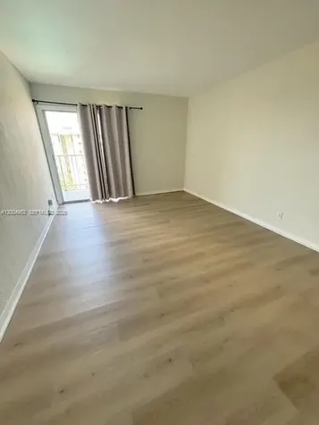 4550 NW 9th Street Miami FL 33126