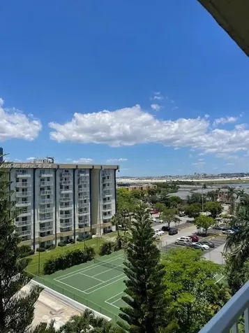 4550 NW 9th Street Miami FL 33126