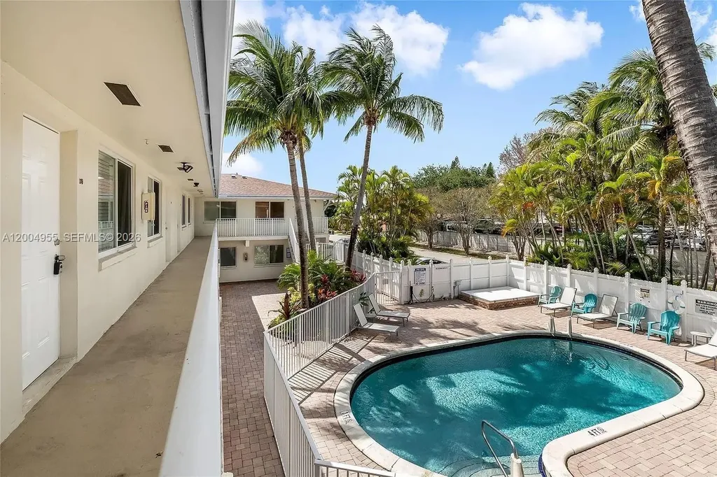 1856 NE 46th Street Fort Lauderdale FL 33308